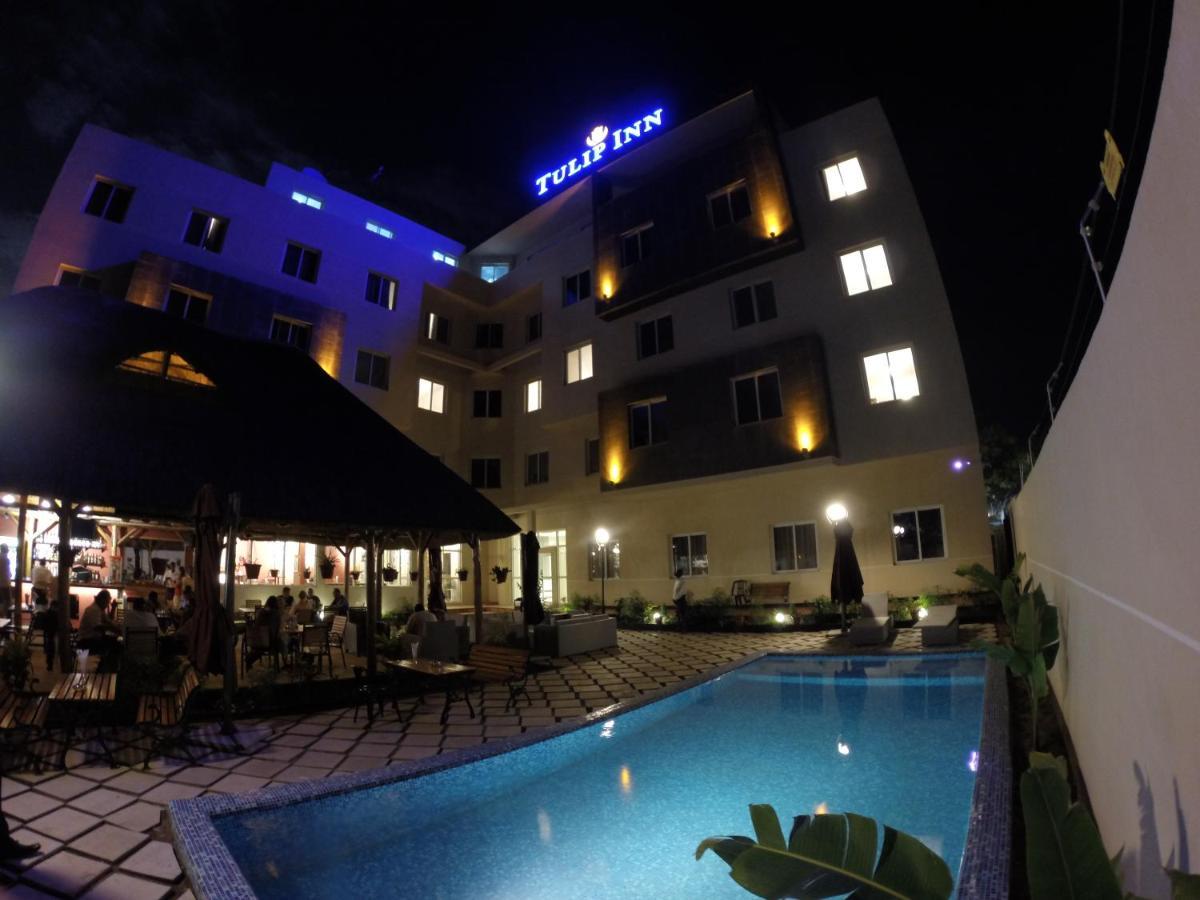 Tulip Inn Giuba Esterno foto